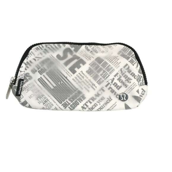 Lululemon Everywhere Belt Bag 1L White Manifesto Print Nylon Unisex Fanny Pack - Picture 2 of 11